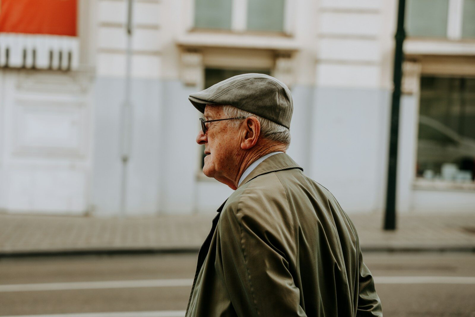 Recovery After Robotic Prostate Surgery – Timeline & Expert Tips