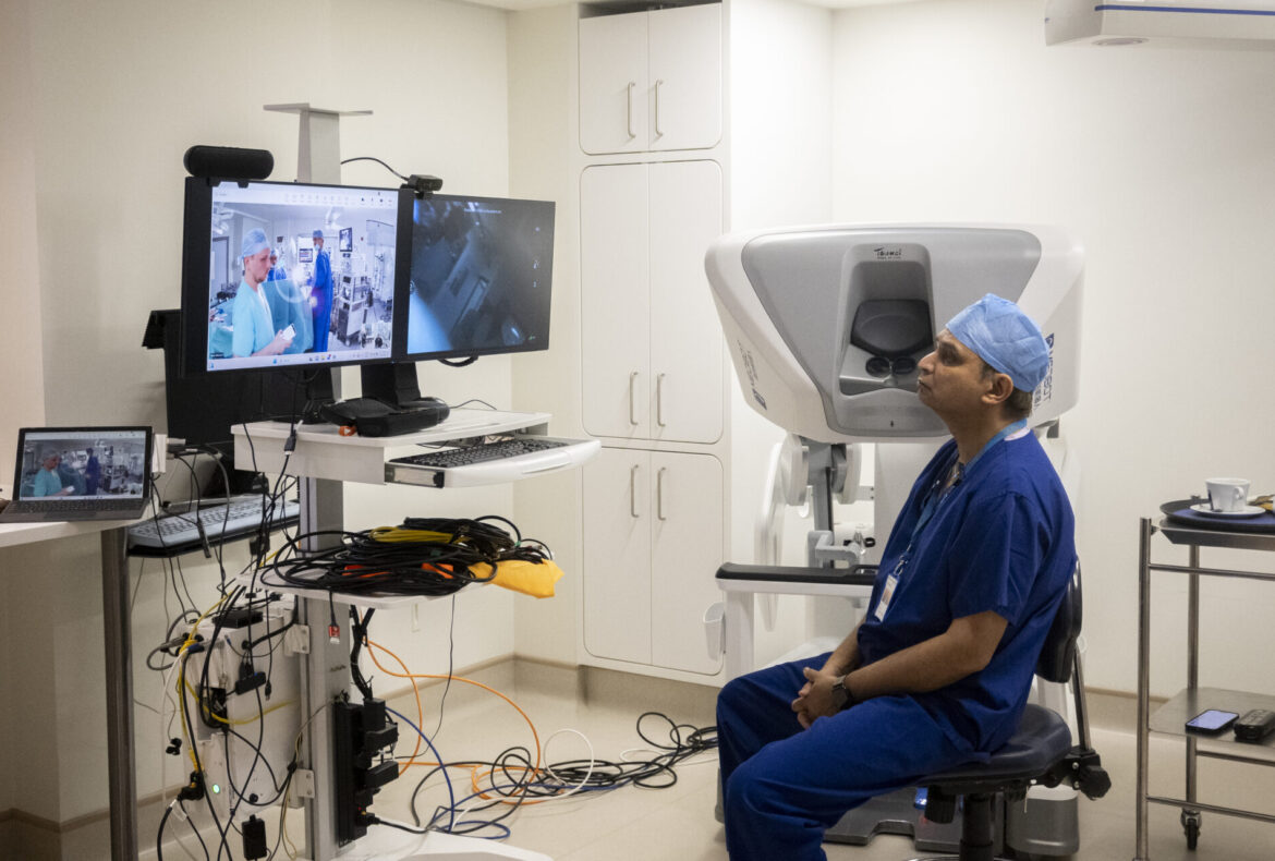 A consultant surgeon consulting with a patient about prostate cancer treatment options in the UK {{brizy_dc_image_alt entityId=